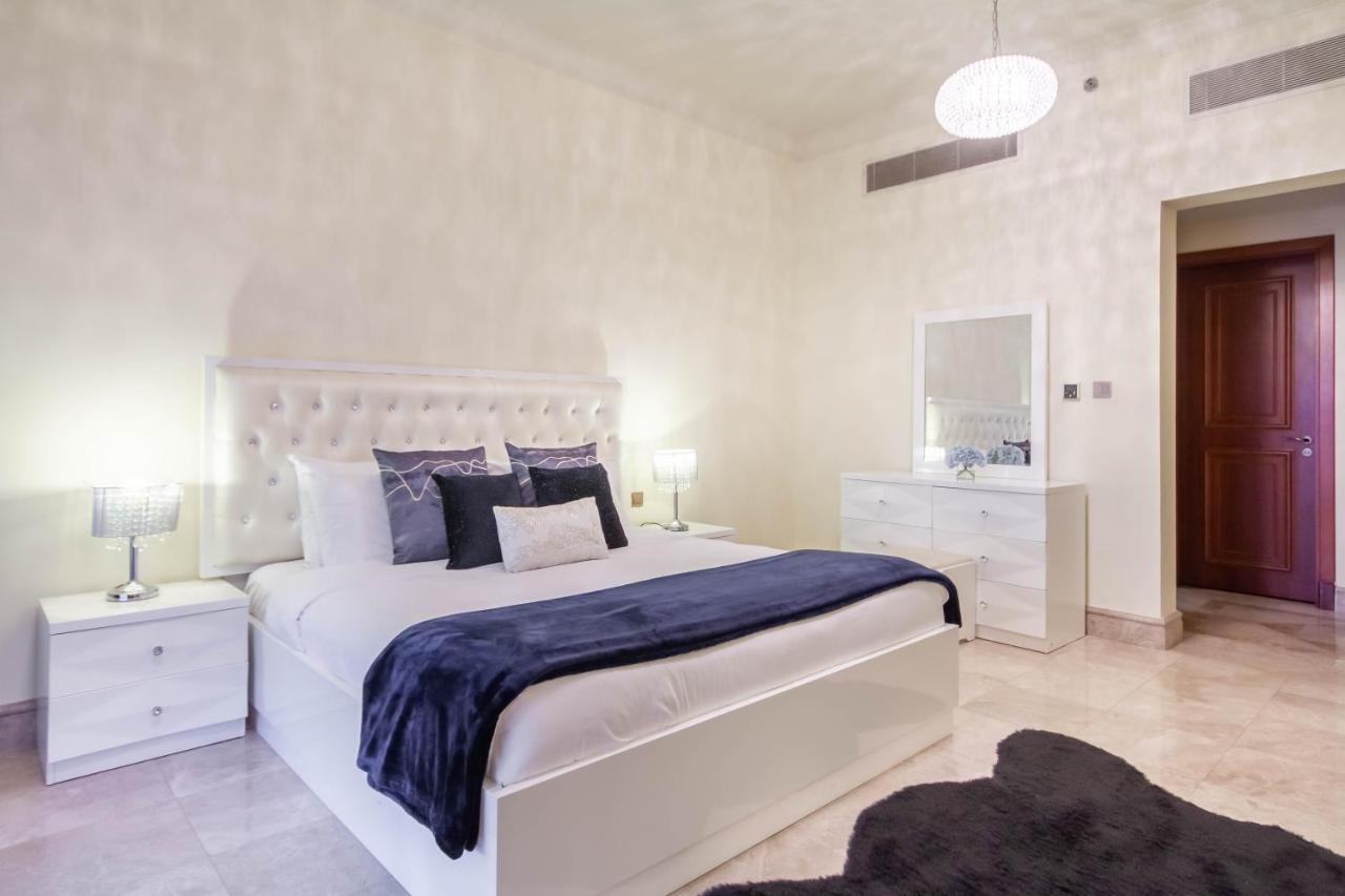 Bespoke Holiday Homes - Palm Jumeirah- 1 Bedroom Fairmont North Residence Дубай Экстерьер фото