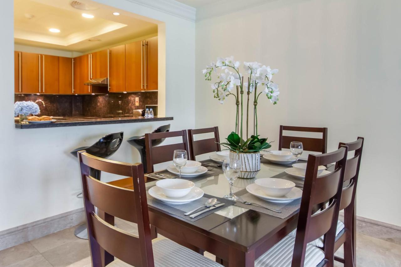 Bespoke Holiday Homes - Palm Jumeirah- 1 Bedroom Fairmont North Residence Дубай Экстерьер фото