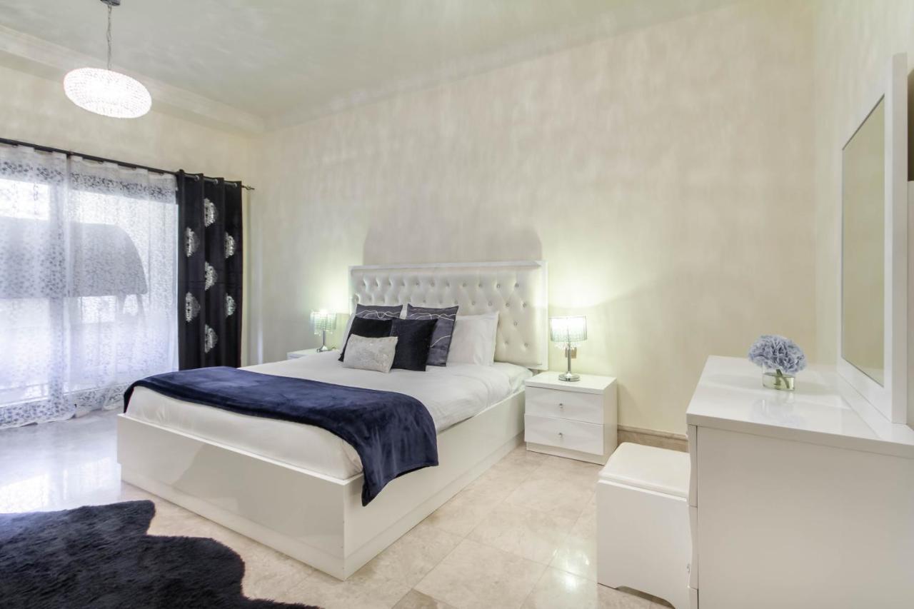 Bespoke Holiday Homes - Palm Jumeirah- 1 Bedroom Fairmont North Residence Дубай Экстерьер фото