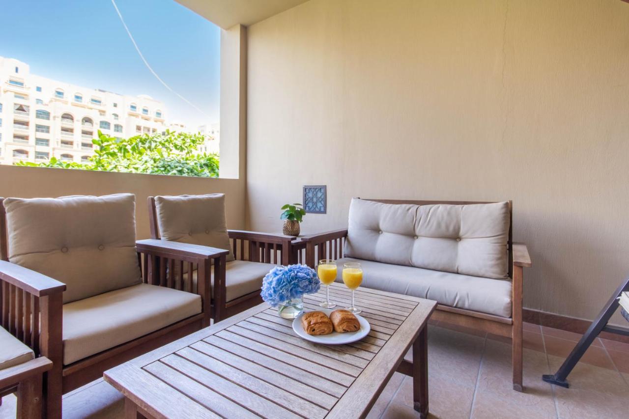 Bespoke Holiday Homes - Palm Jumeirah- 1 Bedroom Fairmont North Residence Дубай Экстерьер фото