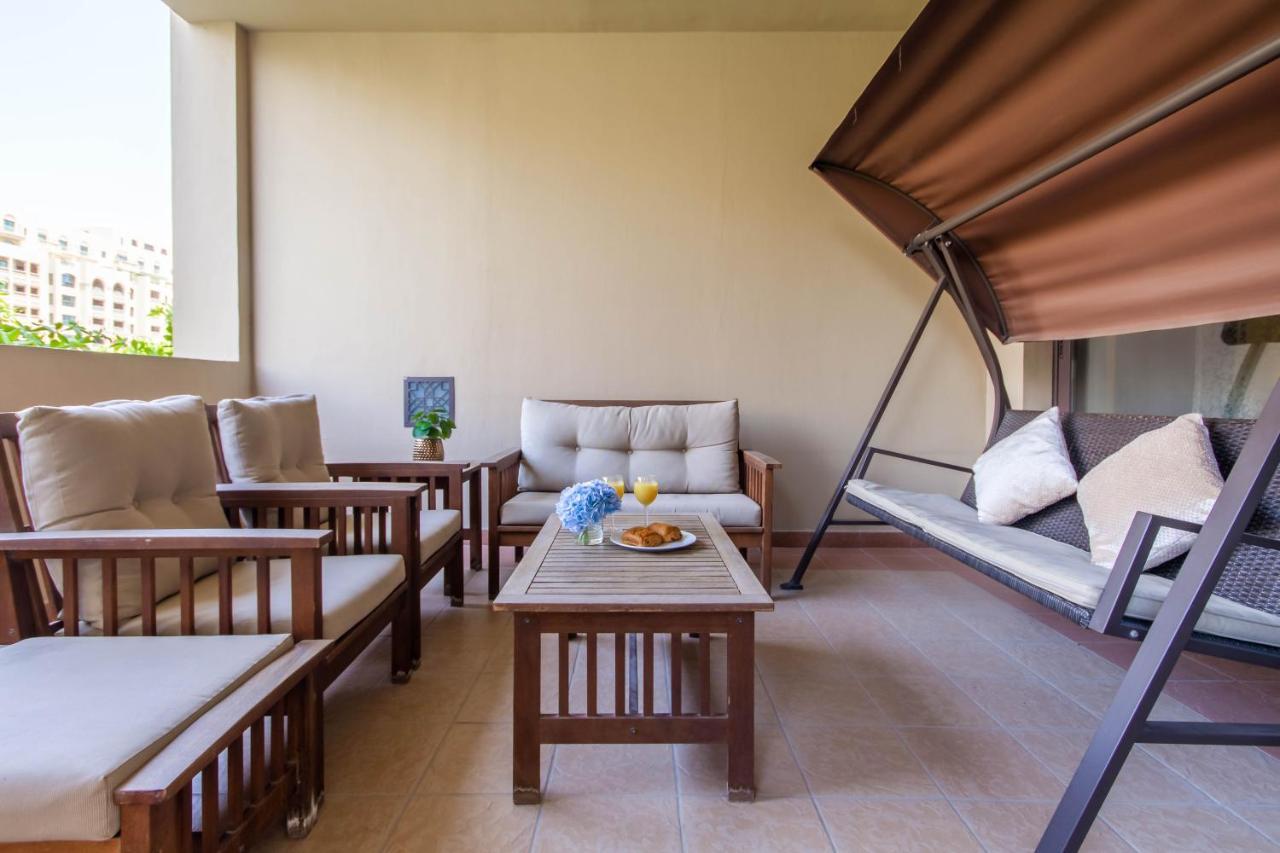 Bespoke Holiday Homes - Palm Jumeirah- 1 Bedroom Fairmont North Residence Дубай Экстерьер фото