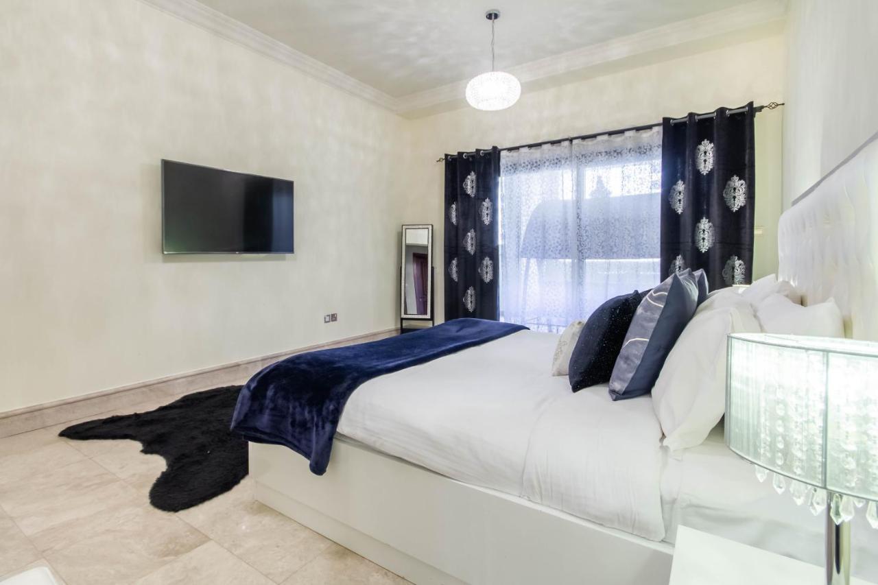 Bespoke Holiday Homes - Palm Jumeirah- 1 Bedroom Fairmont North Residence Дубай Экстерьер фото